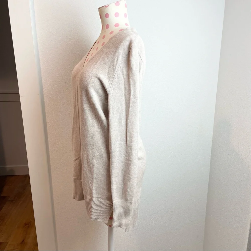 Old Navy Women’s V-Neck Sweater Small Blush Pink